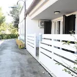 M457- Marcelli, Trilocale Con Corte, Aria Condizionata E Posto Auto Apartment Marcelli