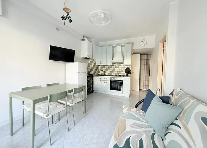 M457- Marcelli, Trilocale Con Corte, Aria Condizionata E Posto Auto Apartamento Marcelli