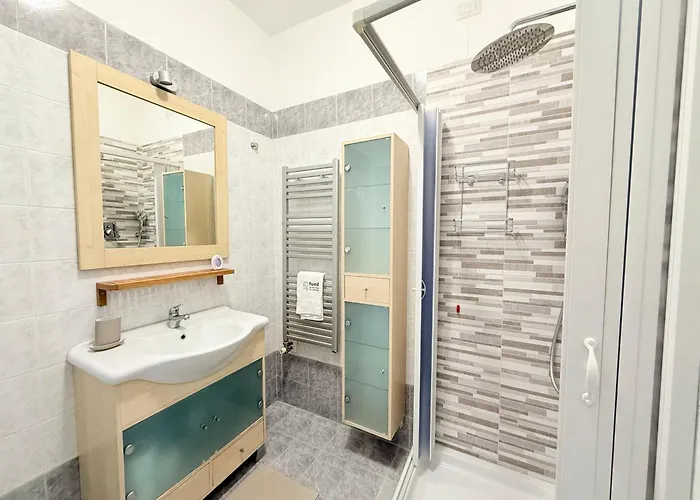 M457- Marcelli, Trilocale Con Corte, Aria Condizionata E Posto Auto Apartamento Marcelli